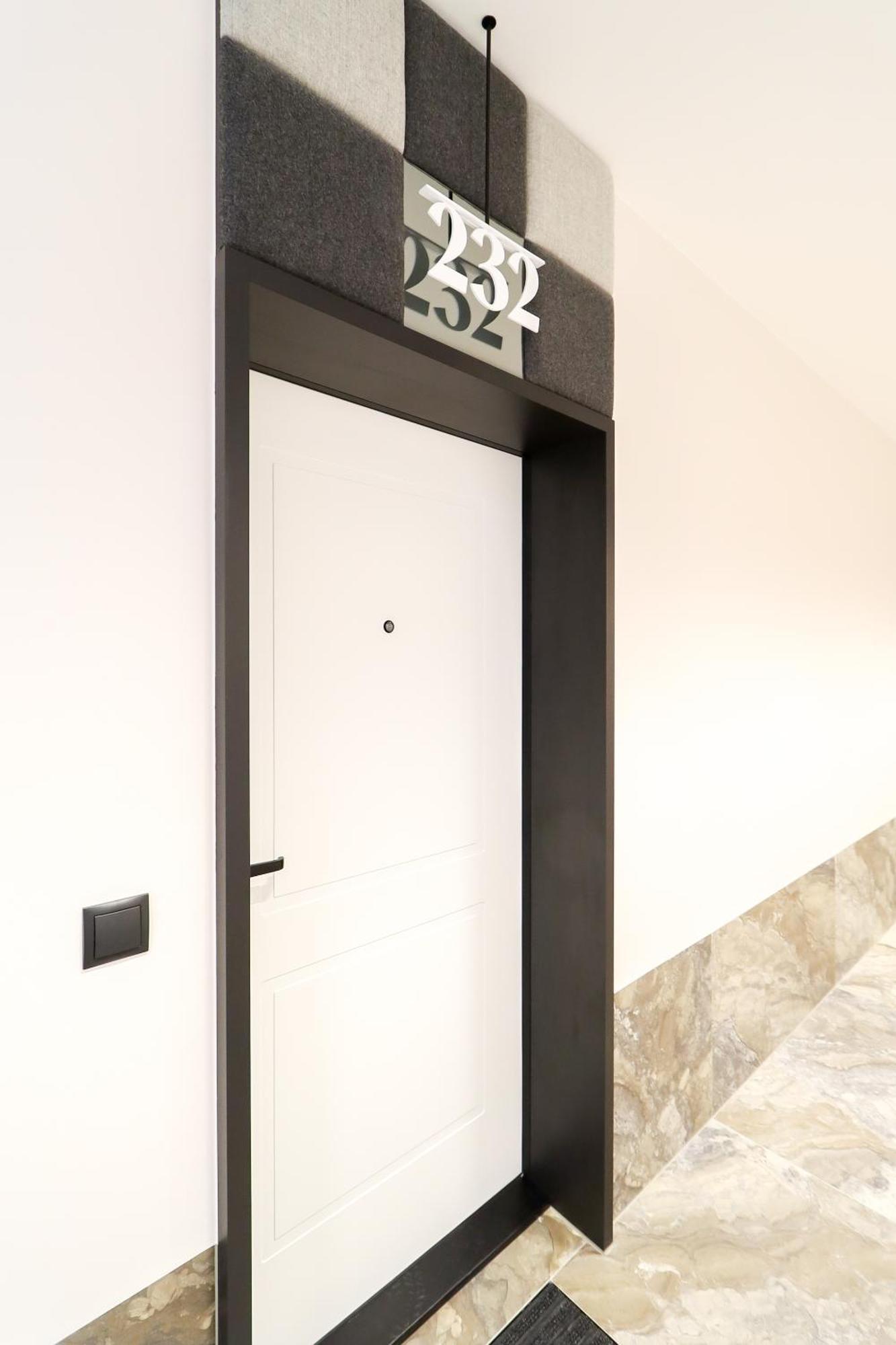 Glow Apartments, Apartamenty Stocznia Cesarska & Montownia 그단스크 외부 사진