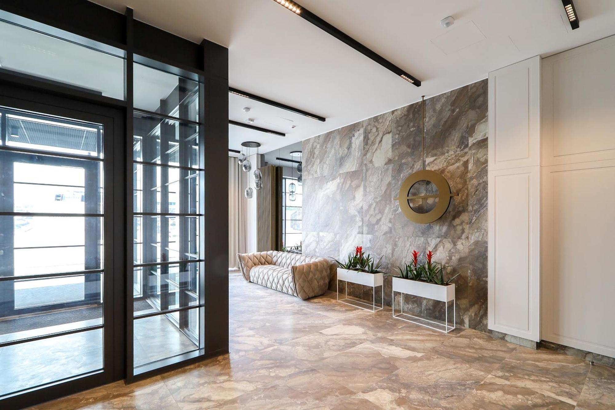 Glow Apartments, Apartamenty Stocznia Cesarska & Montownia 그단스크 외부 사진